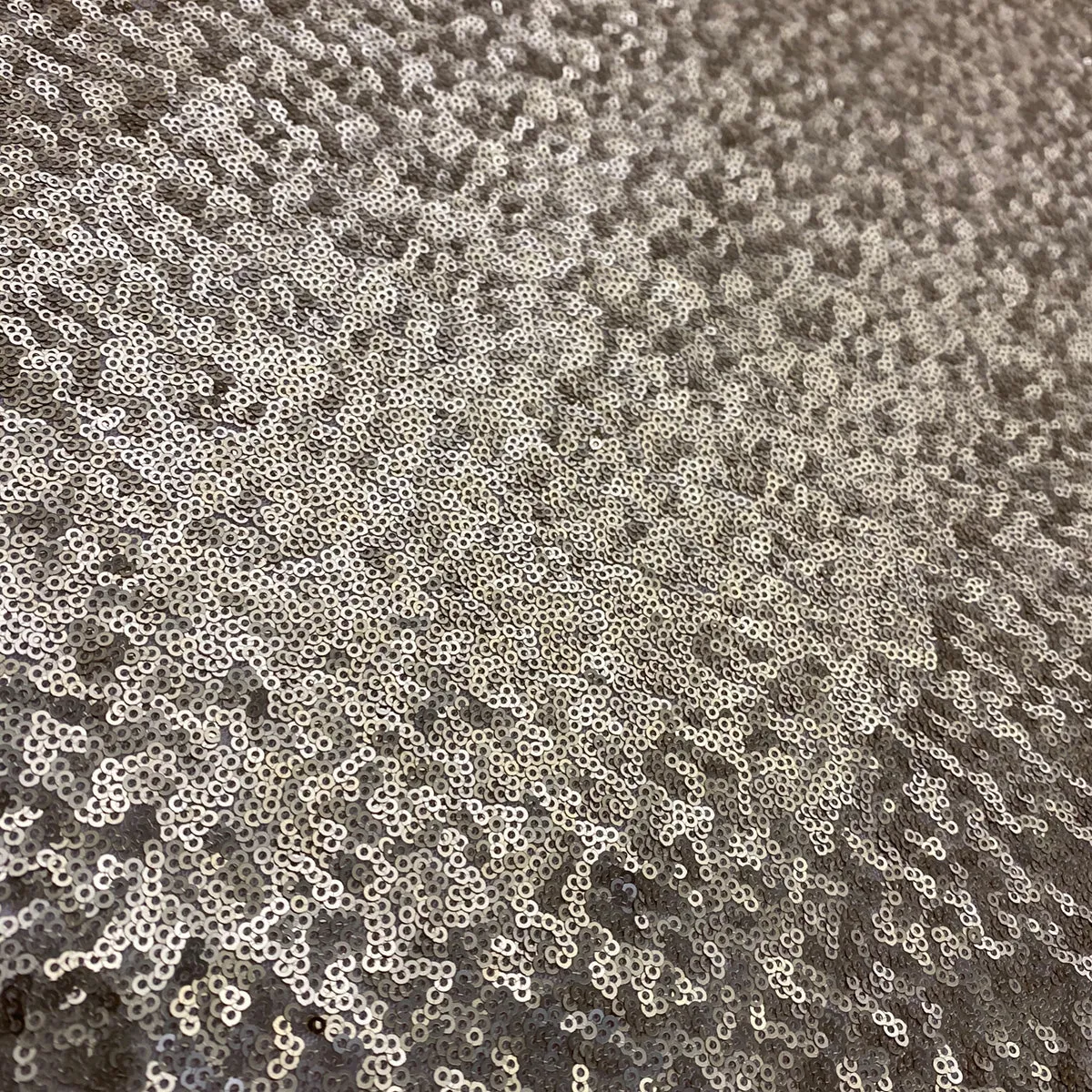 4pcs - Glitz Sequins Table Linen 90"x90" Square - Champagne