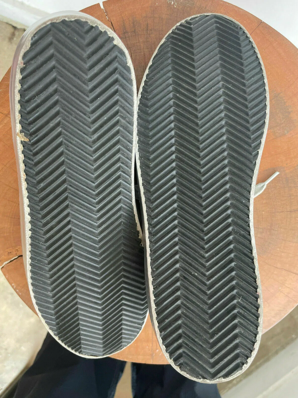 HI STAR LOW TOP SNEAKER