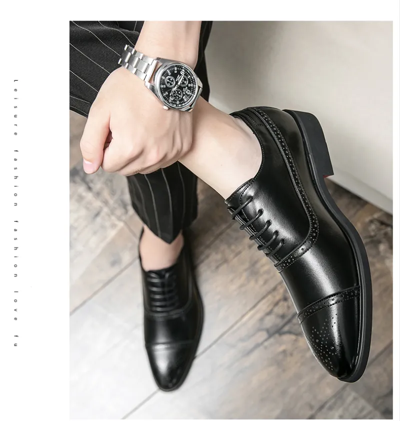 Hnzxzm Men Shoes Red Sole Fashion Business Casual Party Banquet Daily Retro Carved Lace-up Brogue Dress Shoes