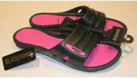 ladies molded ripple slip-on sandal Case of 36