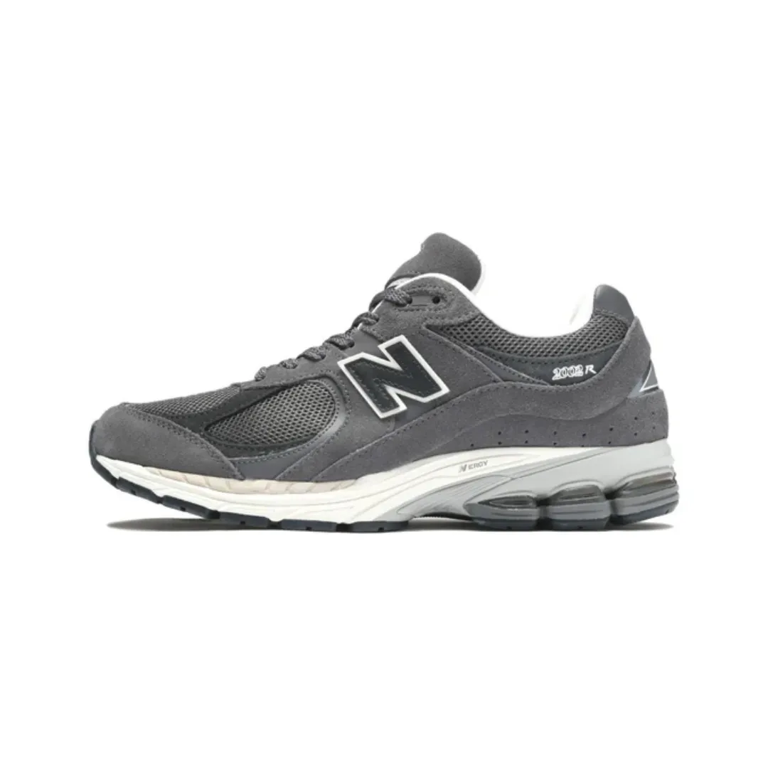 New Balance 2002R Magnet with Phantom and Sea Salt