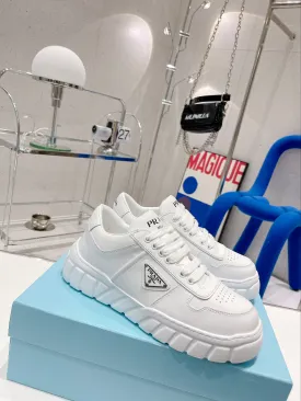 SE933 DR Sneakers / Size5-9