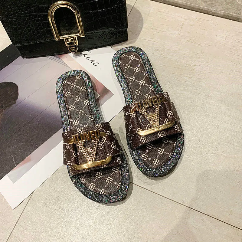 Summer Designer Luxury Women Brand Sandals  Metal Button Letter  Women Slippers Flat Beach Shoes Ladies Sandals Casual Flip Flop